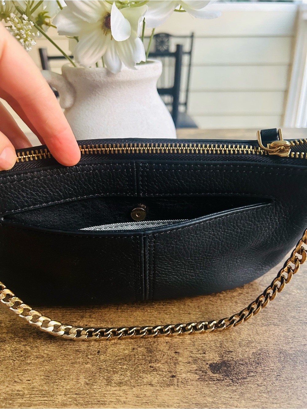 Fossil Jolie Mini Baguette
Crossbody 🖤👜 - Picture 8 of 11